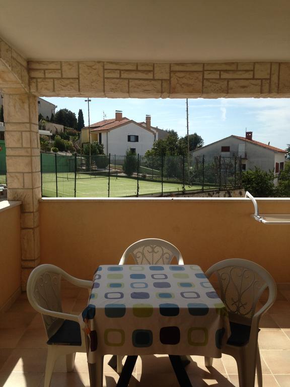 Apartments Villa Kristina Pula Rum bild