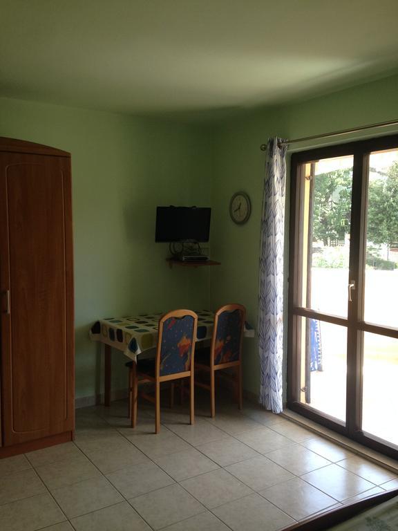 Apartments Villa Kristina Pula Rum bild